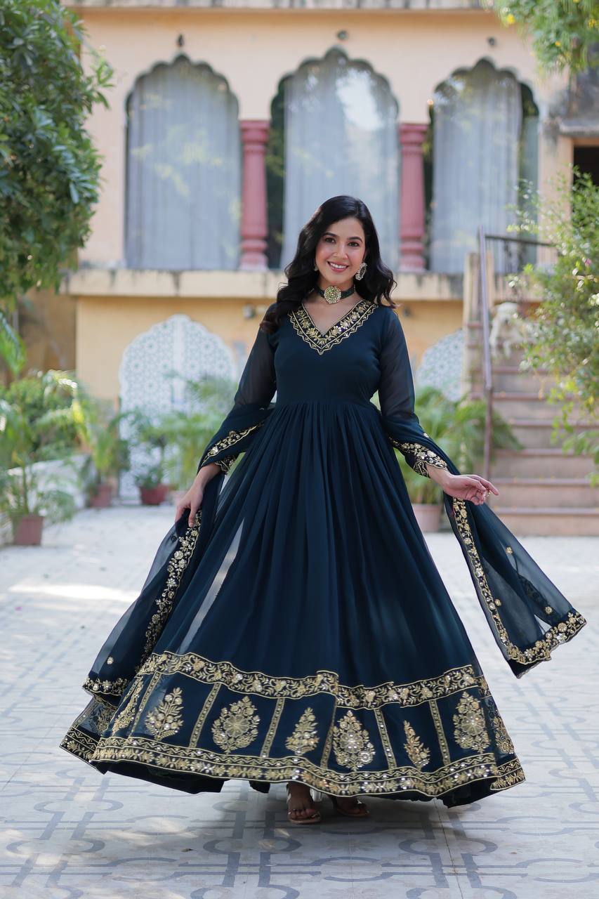 Designer Gown In Georgette With Zari Thread And Embroidery Sequence Work