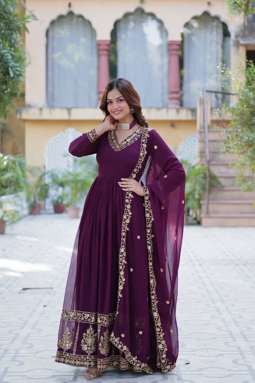 Designer Gown In Georgette With Zari Thread And Embroidery Sequence Work