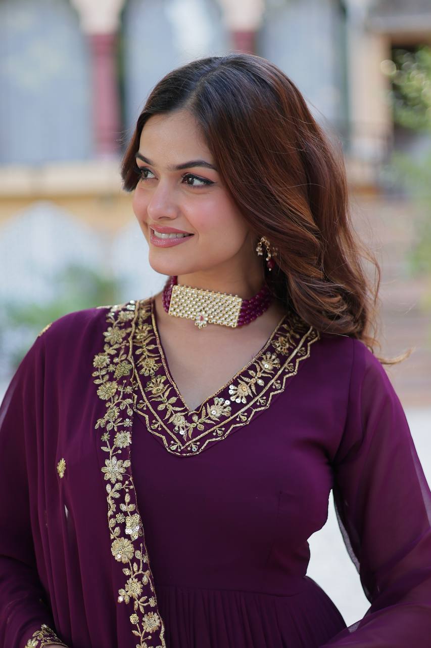 Designer Gown In Georgette With Zari Thread And Embroidery Sequence Work