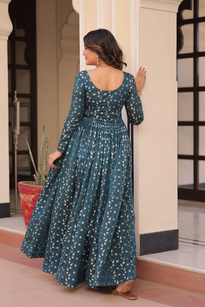 Wine & Rama Position Print Weaving Work Gown