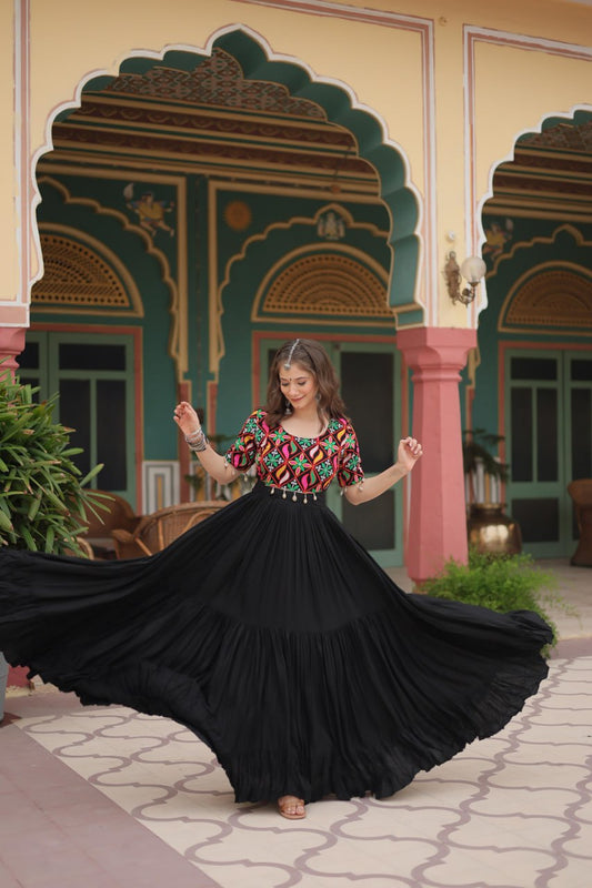 Black Kutchi Gamthi Kodi Work Gown
