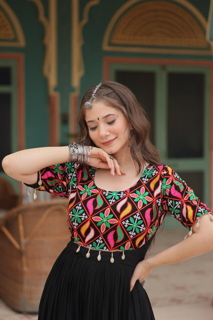 Black Kutchi Gamthi Kodi Work Gown