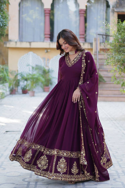 Designer Gown In Georgette With Zari Thread And Embroidery Sequence Work