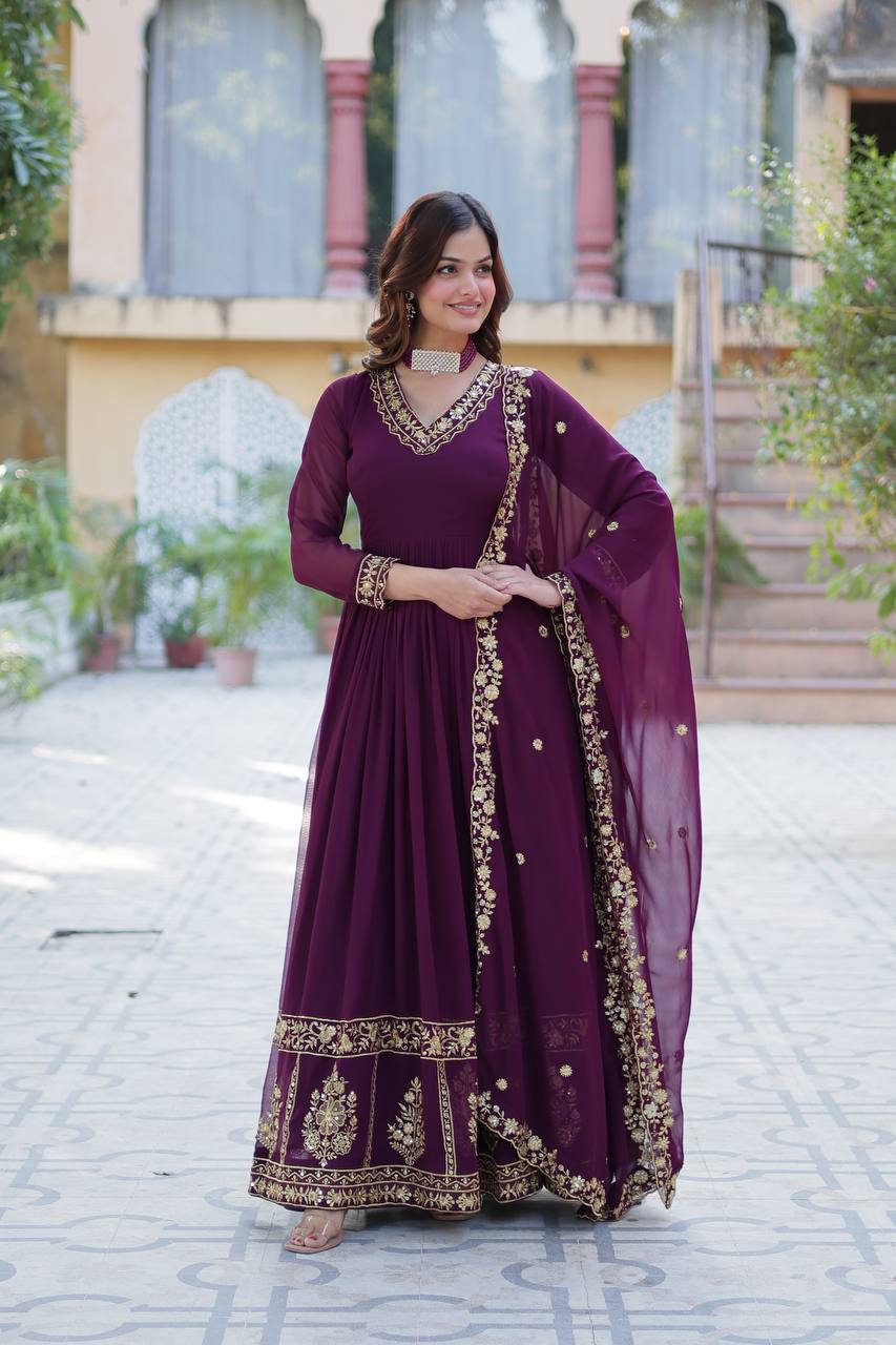 Designer Gown In Georgette With Zari Thread And Embroidery Sequence Work